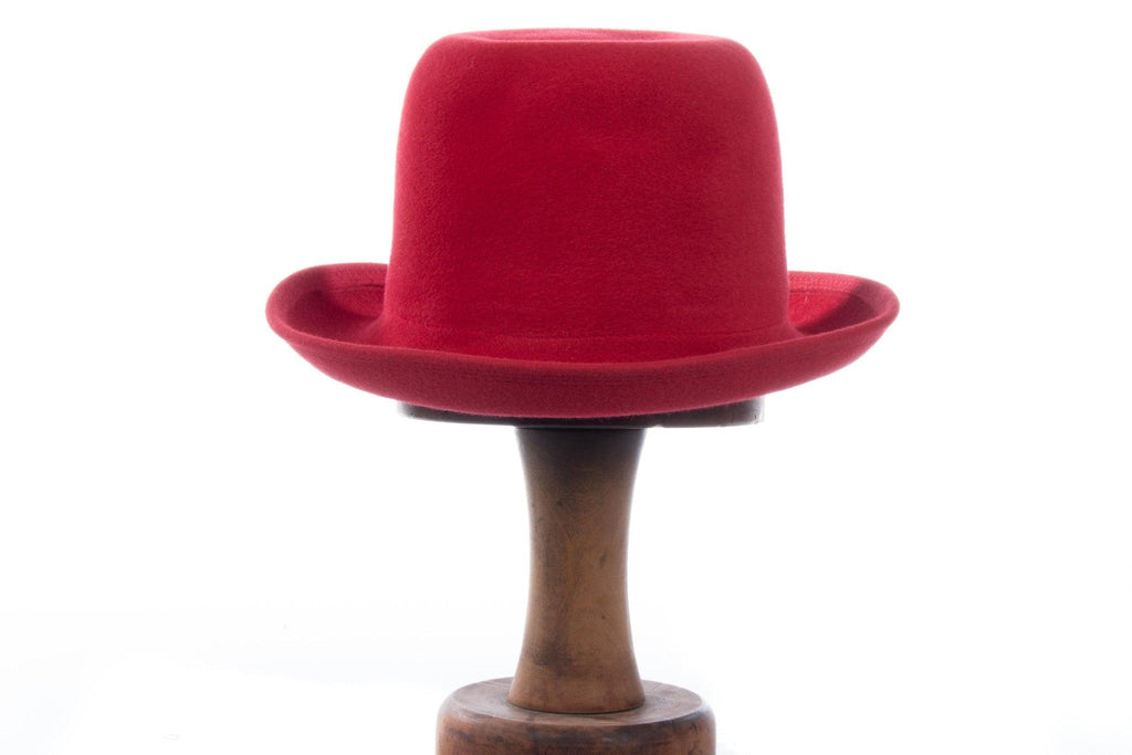 Vintage Red Felt Fedora Style Hat Size M - Ava & Iva