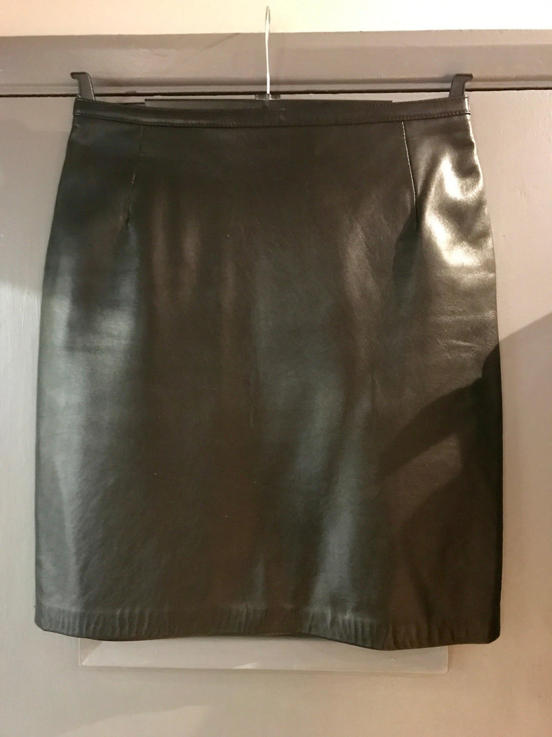 JAEGER black leather skirt (14) - Ava & Iva